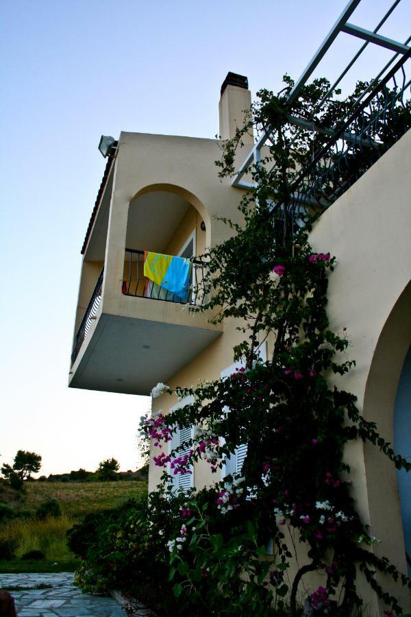 Villa Palmyra Pogoniá Esterno foto