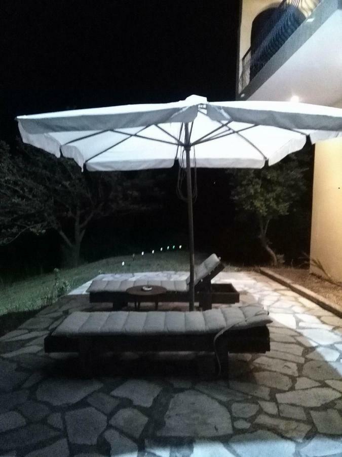 Villa Palmyra Pogoniá Esterno foto
